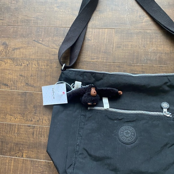 Kipling Bethle Black crossbody shoulder bag - Picture 10 of 13